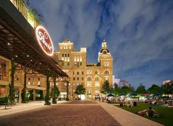The Pearl District Renaissance: Reclaiming Time in the Museum Reach